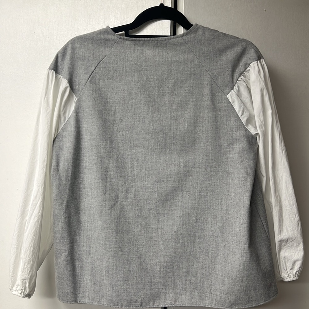 Zara Basic brand long sleeve shirt with soft gray body and white cotton sleeves - Picture 3 of 5